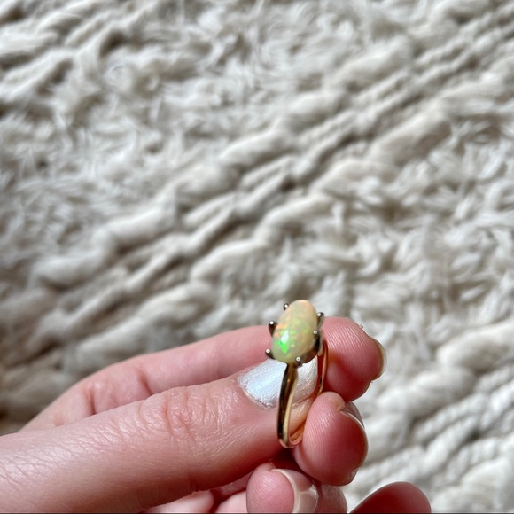 ✨OPAL RING on 14k Gold Band, In EXQUISITE Condition, Vintage - Picture 10 of 15